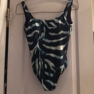 Bathing suit